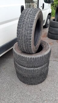 235/65r16C 121/119R Nokian zimne - 2