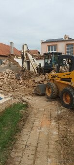 Predám šmykový nakladač Gehl 6640 turbo. - 2