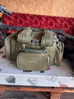 Trakker batoh - 2