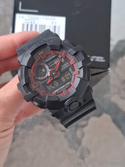 Casio G-Shock GA-700 - 2