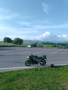Kwaki ZX9R E2 2001. - 2