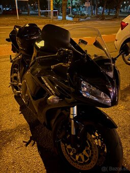 Honda CBR 1000rr 2006 - 2