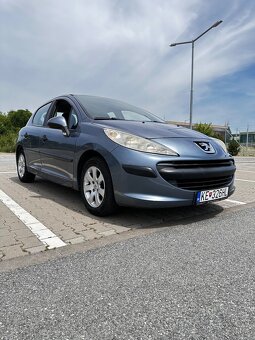 Peugeot 207 1.4i - 2