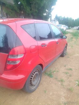 Mercedes Benz A180 - 2