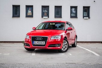 Audi A3 Sportback 1.6 Attraction Basic - 2