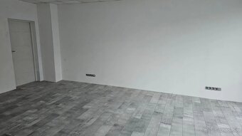 NA PRENÁJOM KANCELÁRSKE/OBHODNÉ PRIESTORY P-205 36M2 PRI GAL - 2