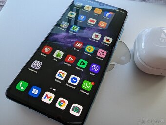 Huawei P30 128 GB + 6 GB RAM - 2