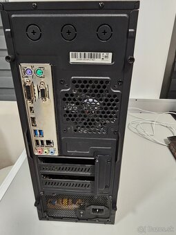 Predám staršiu PC zostavu na internet, kancelárske využitie - 2
