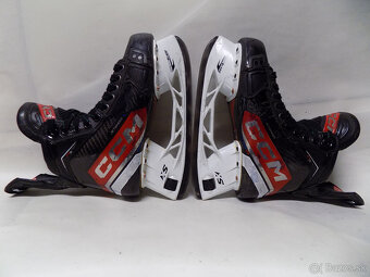 Profi korčuľe CCM FT6 PRO (velikost 6,5 Regular) - bazarové - 2