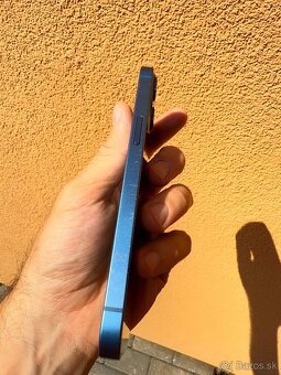 iPhone 13 128GB Blue - 2