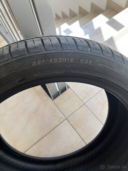 Letná pneu 225/45 R18 - 2