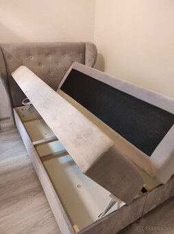 Kontinentálna posteľ typu wing - 2