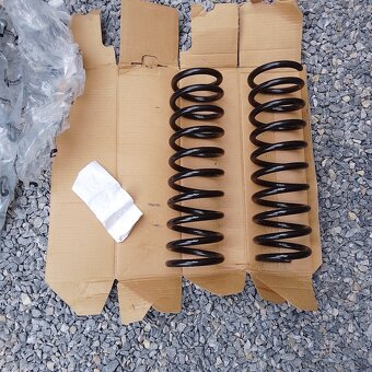 Zadné Struny Nové - 2