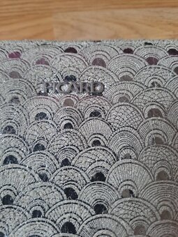 Damska penazenka. - 2