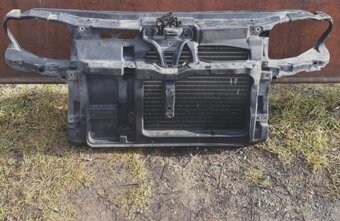 Chladičova stena Golf 4 - 2