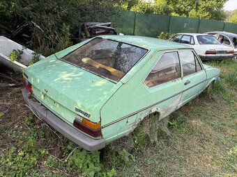 Predam Volkswagen Passat B1 - 2