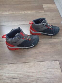 Turistické topánky veľkosť 31 - 2