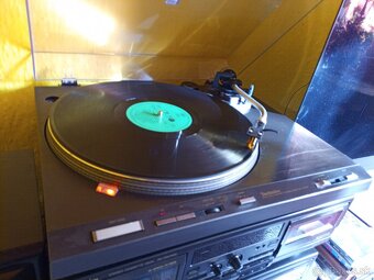 Gramofón Technics - 2