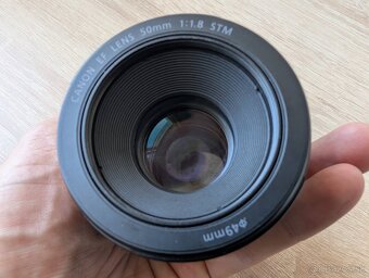 Canon EF 50mm f/1.8 STM - 2