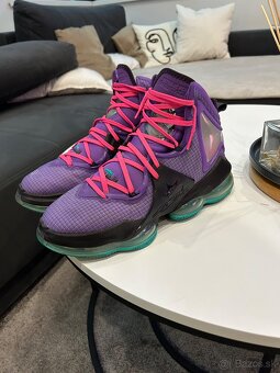 Nike Lebron 19 DJ Bron - 2