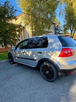 Predám VW Golf 5 2.0 TDI s novou STK - 2