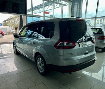 Ford Galaxy Ghia 2.0i, 7 miest, - 2