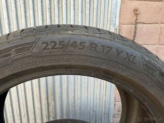 Letne pneumatiky BARUM 225/45 R17 - 2