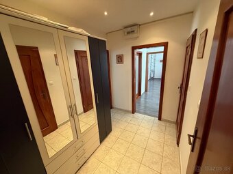 4-izbový byt s loggiou - prenájom - 2
