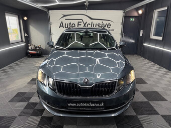 Škoda Octavia Combi 2.0 TDI Ambition DSG - 2