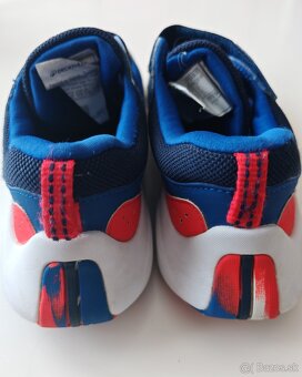 Chlapčenská športová obuv 35 - 2