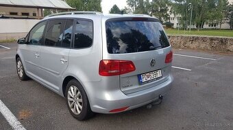 Volkswagen Touran - 2
