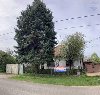 REZERVOVANÉ Predaj rodinný dom Mojmírovce - 2