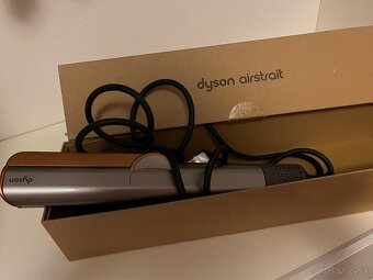 Predám Dyson AirStreit – sušič vlasov, striebro/zlato - 2