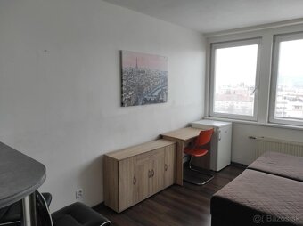 Prenajmem garzónku v hoteli Šaris - 2