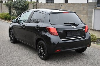 Toyota Yaris 1.33 Dual VVT-i Edition 45 Benzín - 2