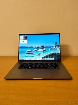 MacBook Pro 16" 2019 i7 2.6 GHz | 16 GB RAM | 512 GB SSD - 2