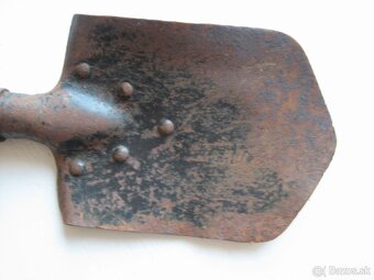 Stará vojenská poľná lopatka. Militárie. - 2