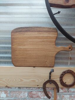 Predám dosku na krájanie / Denko, Lopár 17 /. - 2