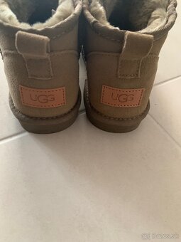 Ugg papucky - 2