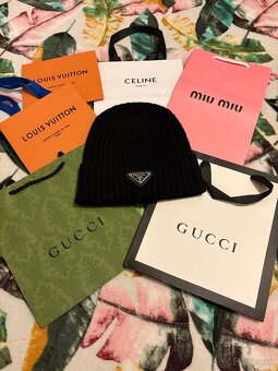 Prada čiapka - čierna (PR1) - 2