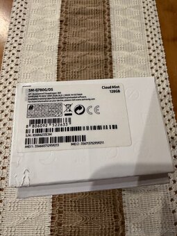 Predám mobil Samsung - 2