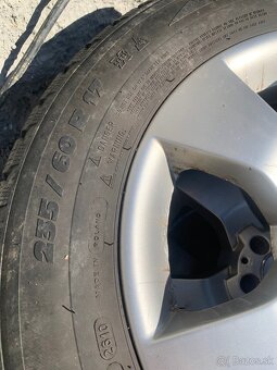 Eletróny Mercedes 235/60 r17 - 2