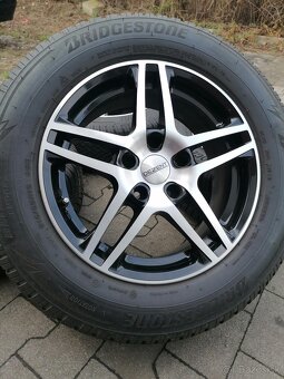 Elektrony 5x114.3 + 215/65R16 - 2