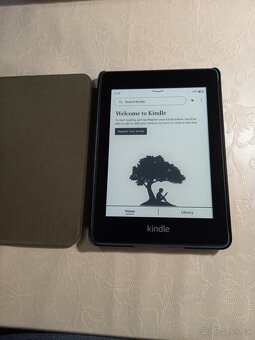 Elektronická čítačka kníh Amazon Kindle Paperwhite - 2