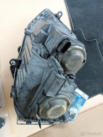 Predam svetlo + nejake diely Vw T5.1 T6 - 2