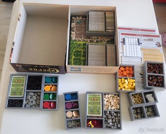 Spoločenská hra Caverna Sedlaci z jeskyni + insert - 2