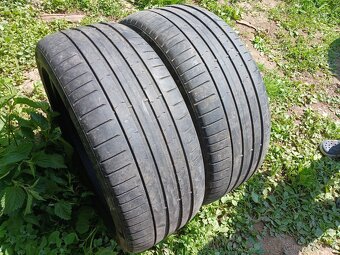 Predam Letné pneu 2ks 245/45r18 - 2