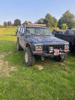 jeep chceekee 2,5td predfacelift - 2