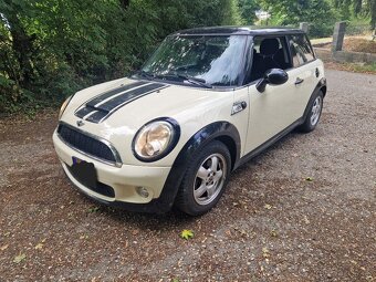 Mini Cooper 1,6i AUTOMAT, motor Dymi - 2