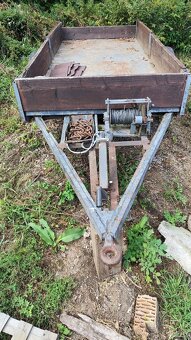 Predám vlečku za traktor 310x140 cm s ručným navijákom - 2